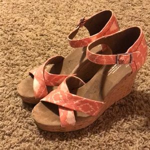Toms Wedges